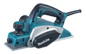 Cepillo Eléctrico 3-1/4" 620W 2.6Kg MAKITA KP0800