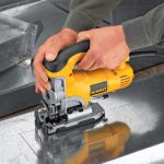 Sierra Caladora Encastre Tipo T 702w DEWALT Dw331k-b2 - Imagen 4