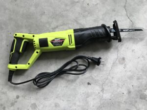 Sierra Sable Recíproca Eléctrica 950W 115MM XCORT XJL02-115 - Imagen 3